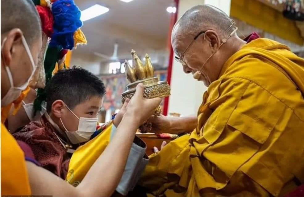 The 10th Khalkha Jetsun Dhampa Rinpoche