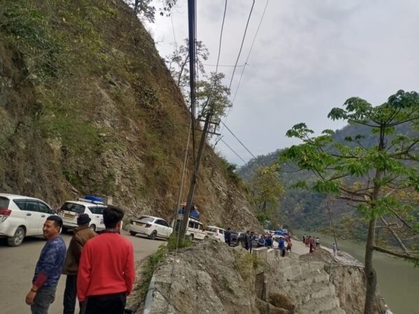Army truck fell into Teesta river, rescue operation on