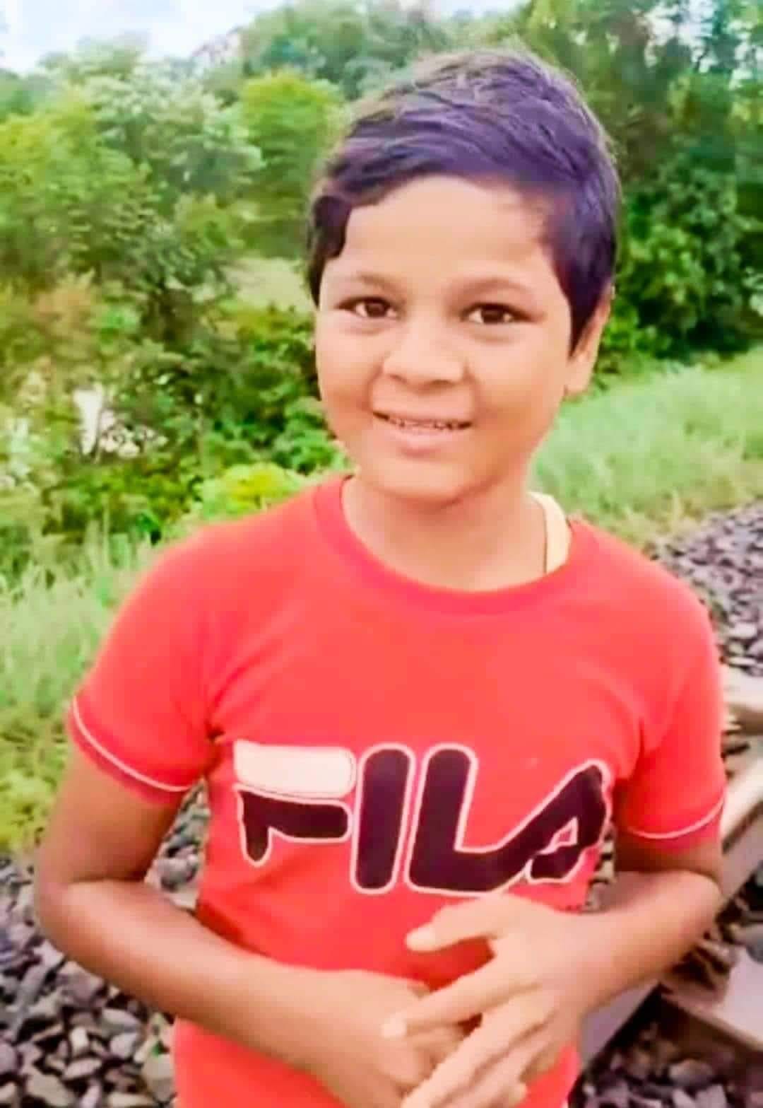 Kid Of Malda (WB) Who Saved Train From Major Accident Gets Heroic Felicitation