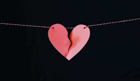 Love In Blind : Teenager Girl and Old Man Dies By Hanging