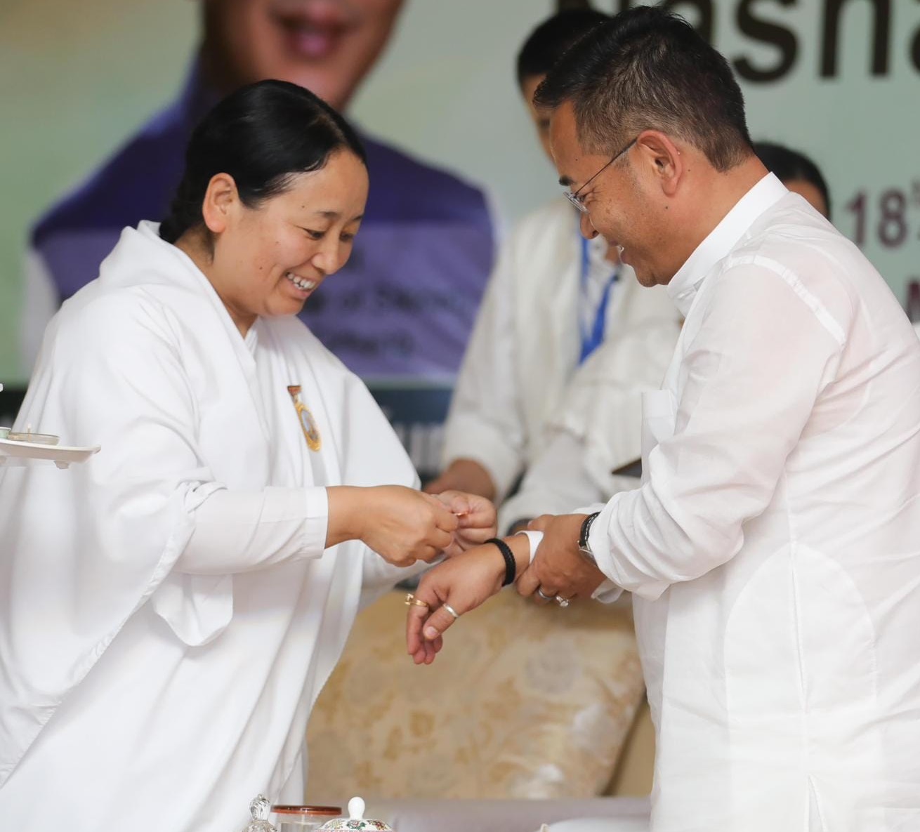 Chief Minister participates in Rakhi-tying ceremony with Brahmakumaris