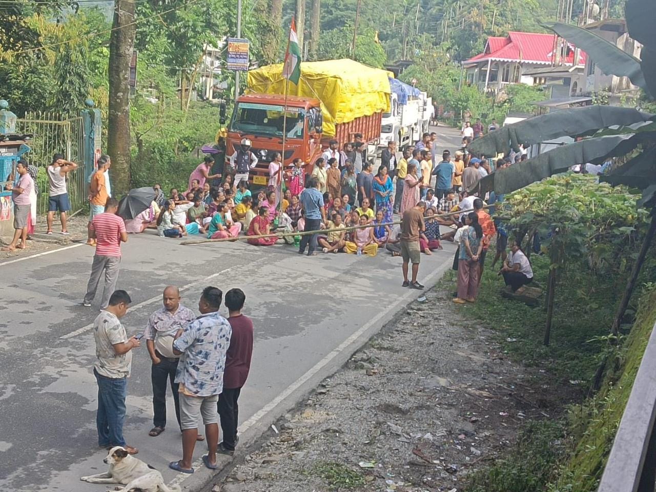 Tea Garden Bonus Bandh Cripples Sikkim connectivity