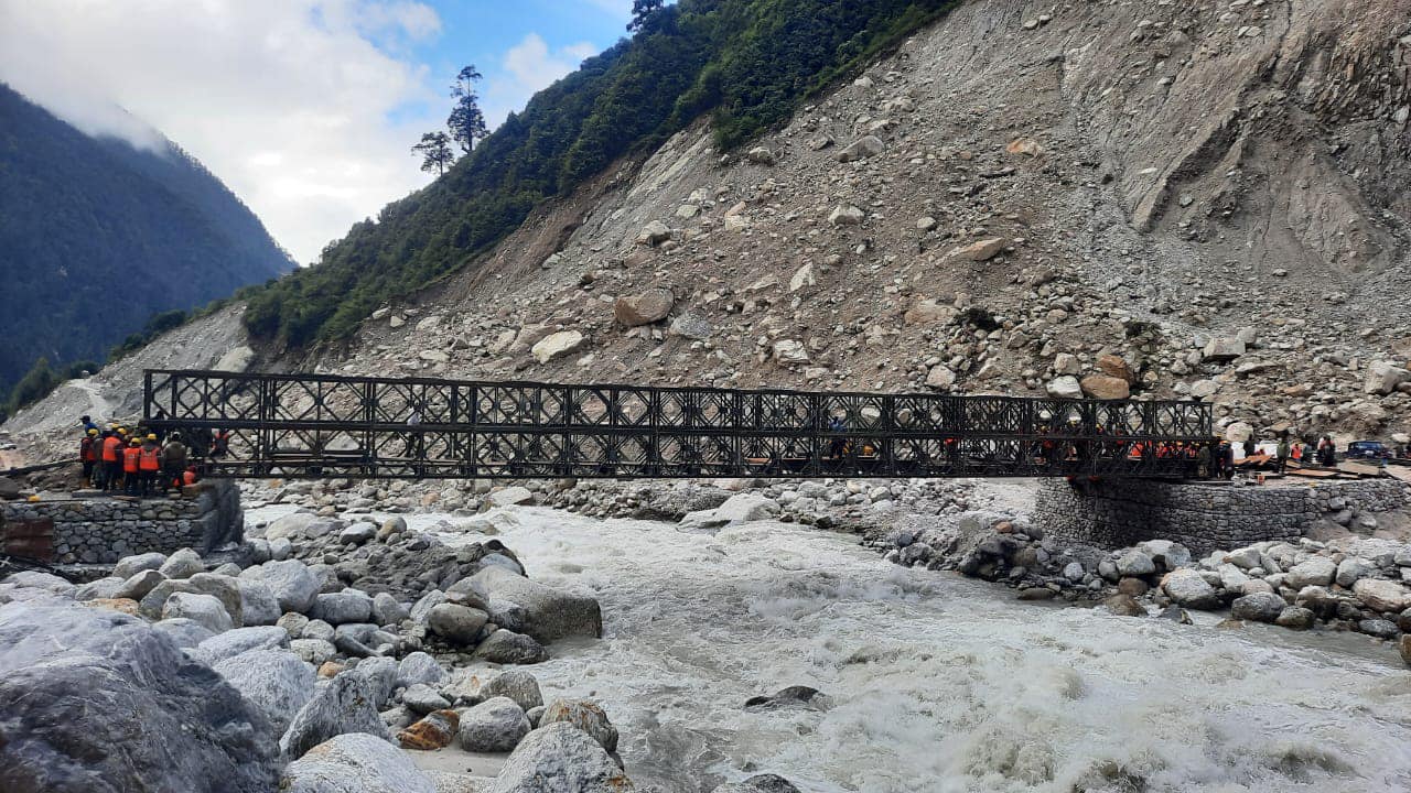 BRO RESTORES VEHICULAR CONNECTIVITY TO CHINA BORDER ALONG LACHEN VALLEY