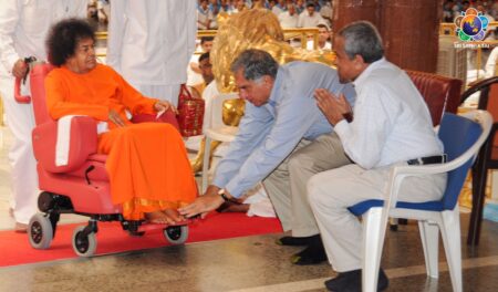Bhagwan Sri Bhagwan Sri Sathya Sai Baba: A Timeless Legacy of Love and Spiritual Enlightenment Bhagwan Sri Bhagwan Sri Sathya Sai Baba: A Timeless Legacy of Love and Spiritual Enlightenment