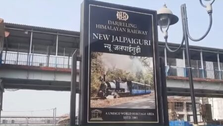 Darjeeling's UNESCO World Heritage Toy Train Resumes Service After Monsoon Hiatus Darjeeling's UNESCO World Heritage Toy Train Resumes Service After Monsoon Hiatus