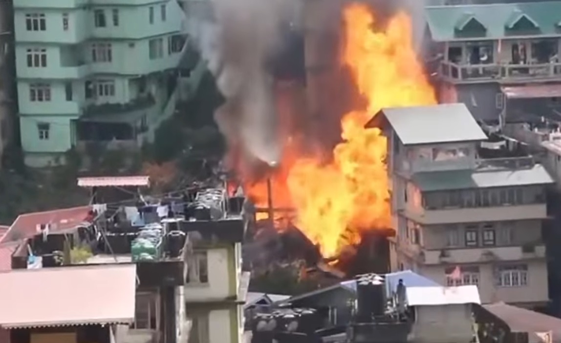 Major Fire Devastates Sisa Golai Area in Gangtok, Sikkim