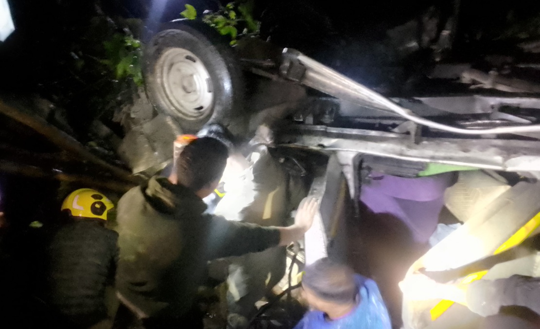 Two Dead, Six Injured in Sumo Gold Accident on Sonada-Darjeeling-Siliguri Route