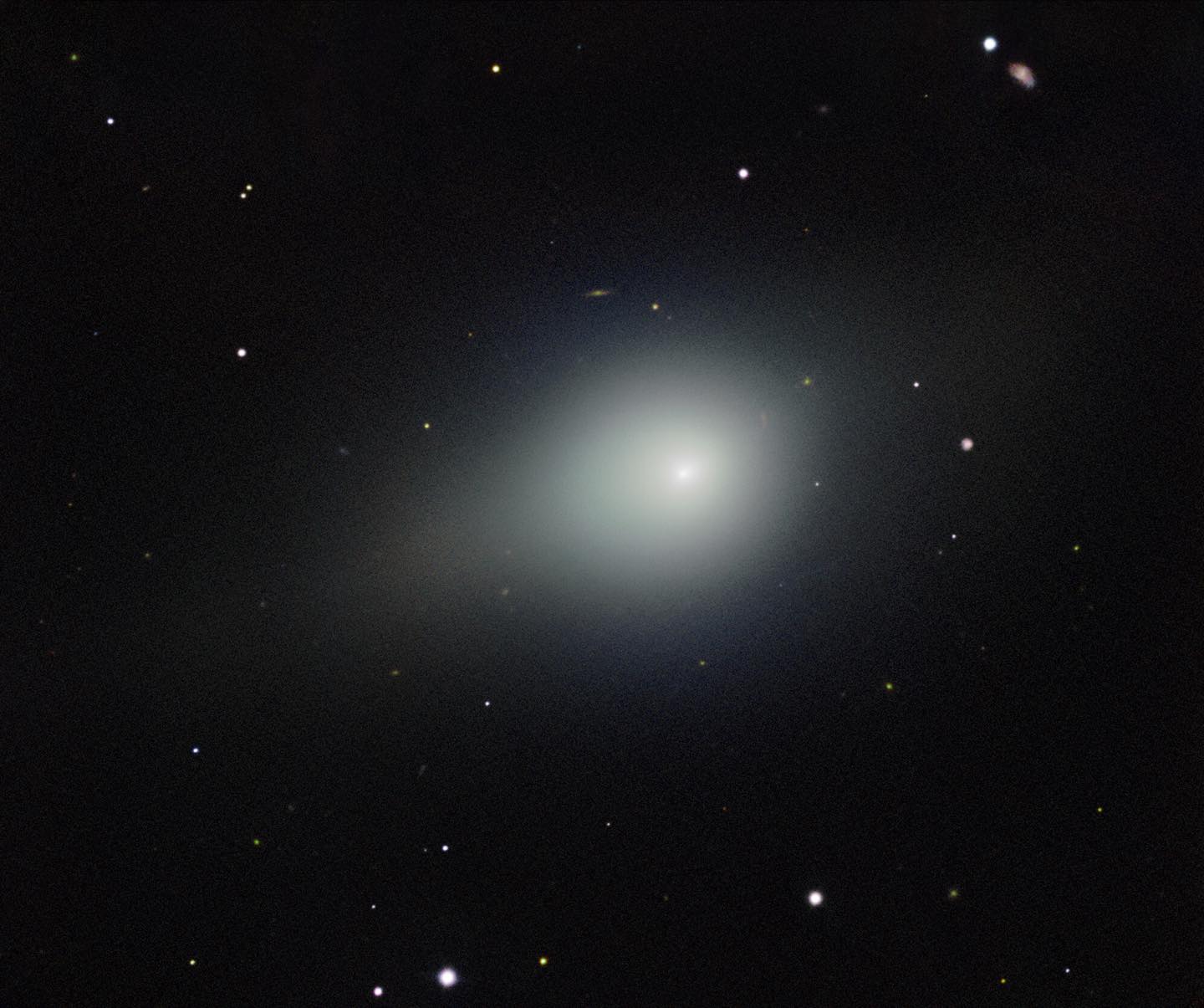 X-Ray Vision: Comet 3I/ATLAS Turns Green and Reveals Interstellar Secrets
