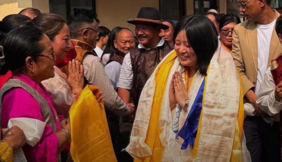 Sikkim’s Anniela Sherpa Gets Grand Welcome at Rangpo After Achieving UPSC Success