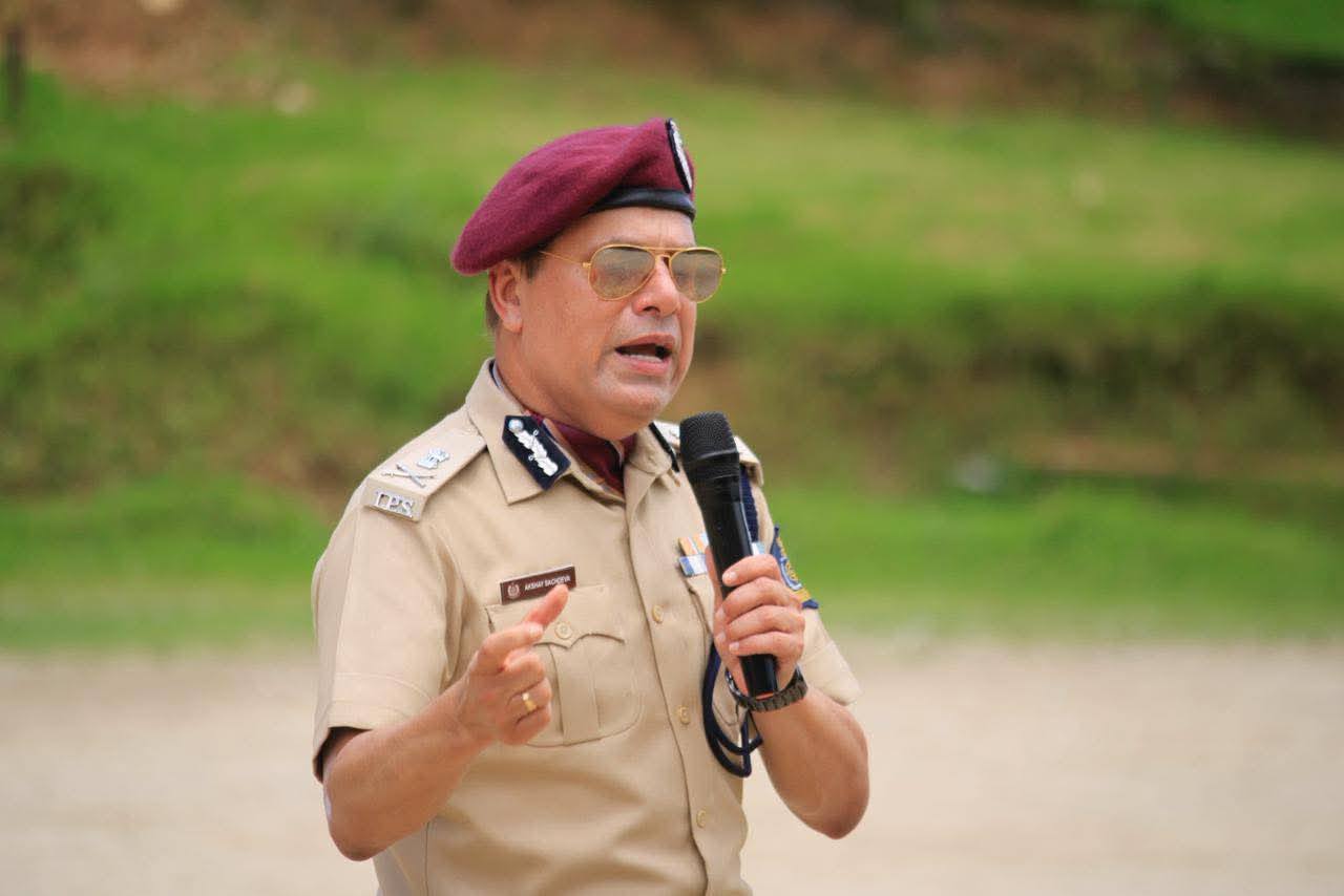 Sikkim Police Crack Down on LPG Hoarding and Overcharging; DGP Orders Immediate Action