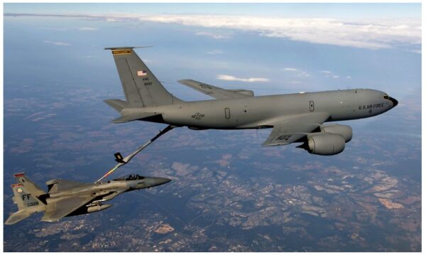 US KC-135 Refuelling Aircraft Crashes in Iraq During Iran War Mission; Rescue Teams Rush to Site US KC-135 Refuelling Aircraft Crashes in Iraq During Iran War Mission; Rescue Teams Rush to Site